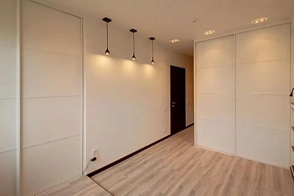 Armario a medida con puertas correderas